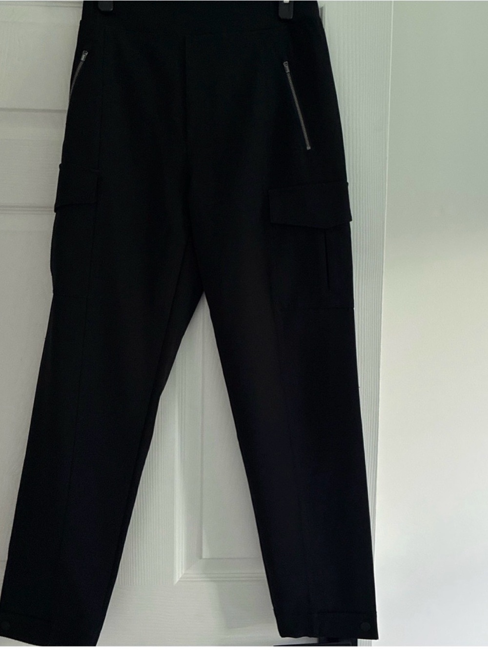 Athleta - Endless High Rise Cargo Pant - Black Size 4 NWOT